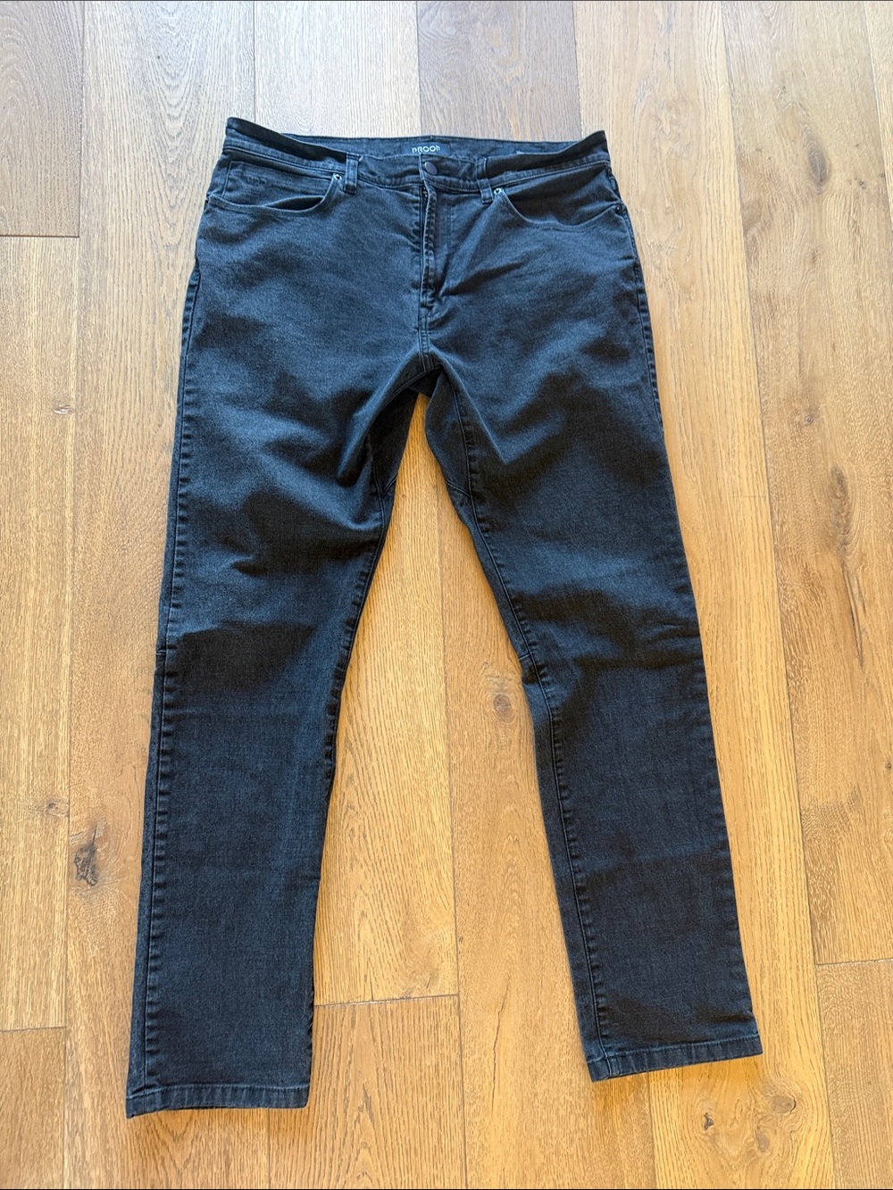Slim Black Men's Jeans - Modern Slim Fit